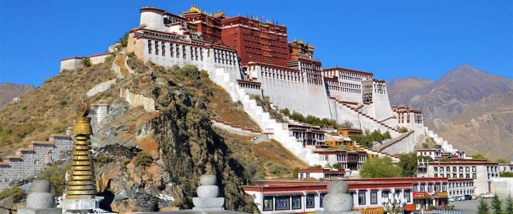 Lhasa to Kathmandu Tour