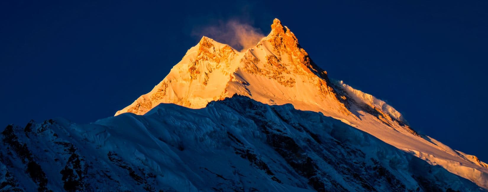 Future of tourism in Nepal after 2026 elections with Himalayan trekking landscape