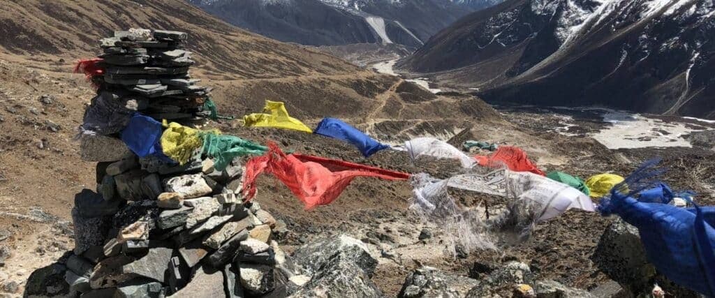 Thukla Pass and Scott Fischer’s Memorial: The Saddest Place in Everest